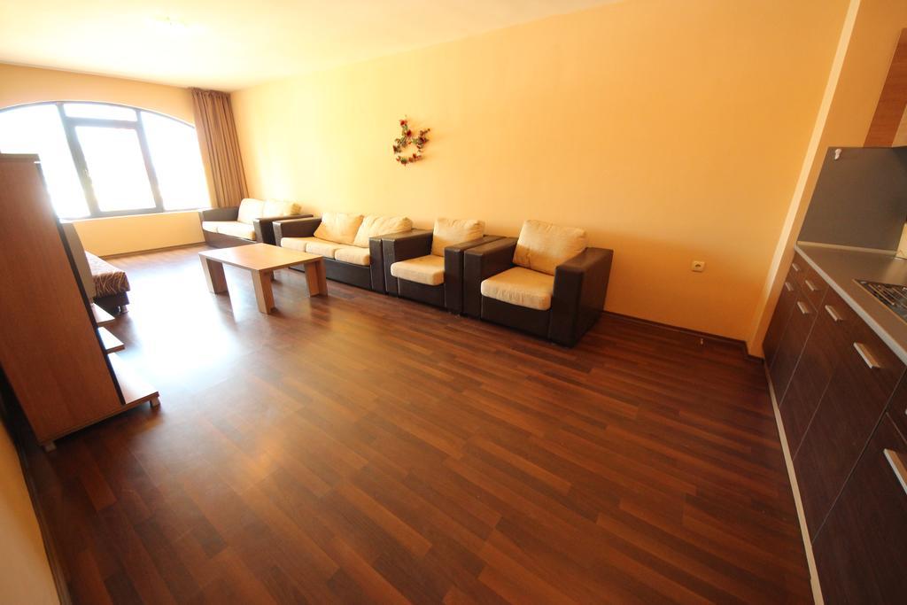 Menada Villa Bonita Apartments Sunny Beach Buitenkant foto