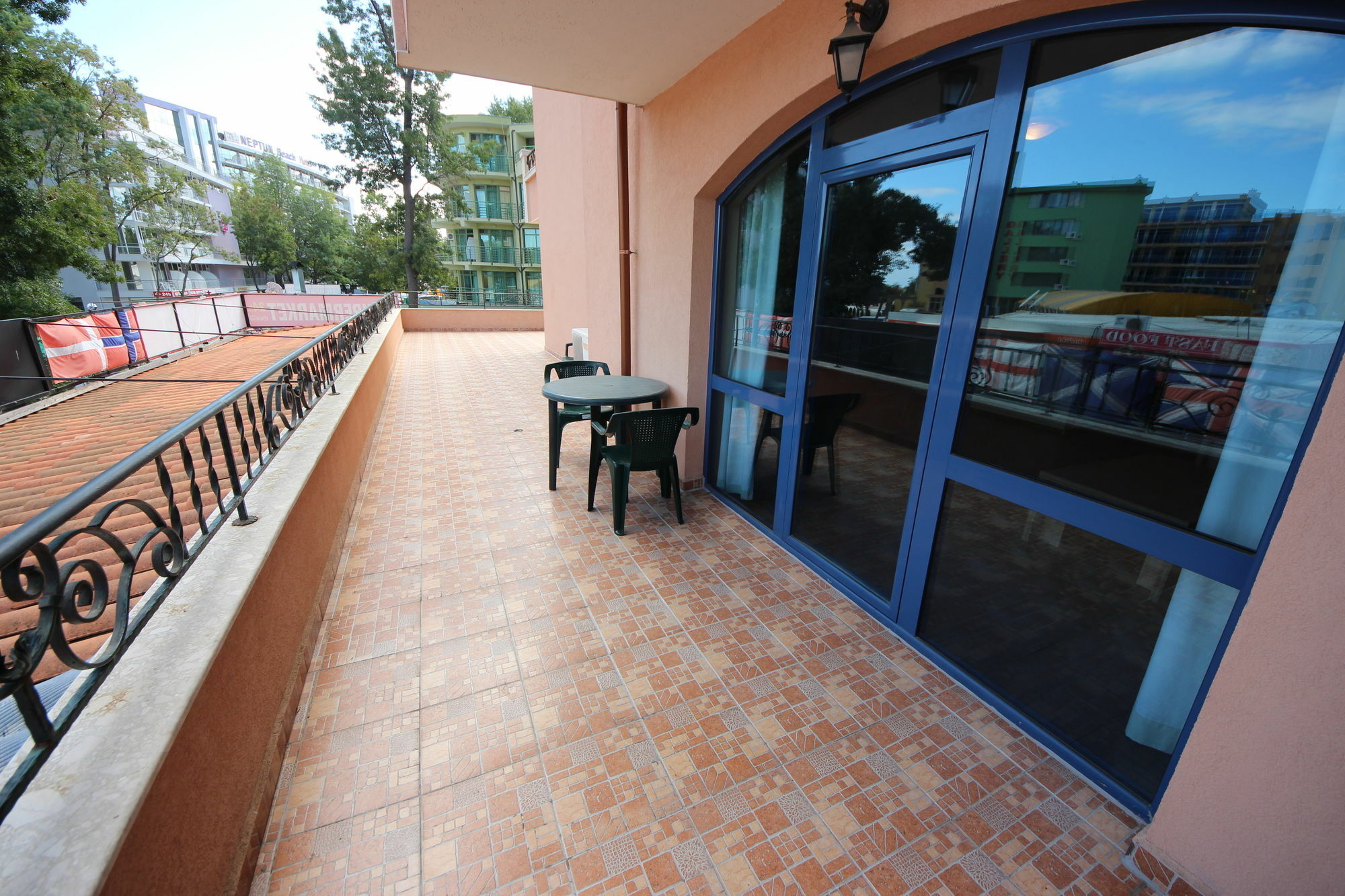 Menada Villa Bonita Apartments Sunny Beach Buitenkant foto