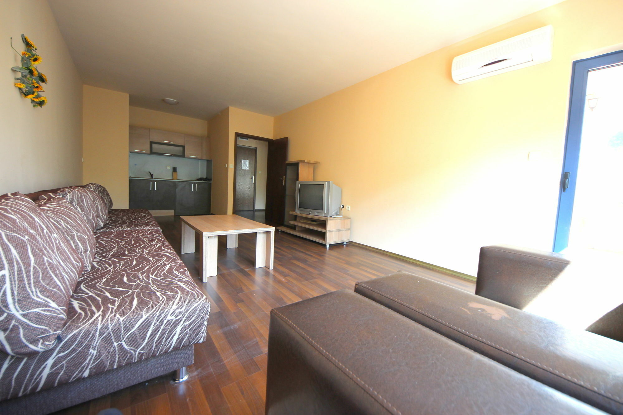 Menada Villa Bonita Apartments Sunny Beach Buitenkant foto