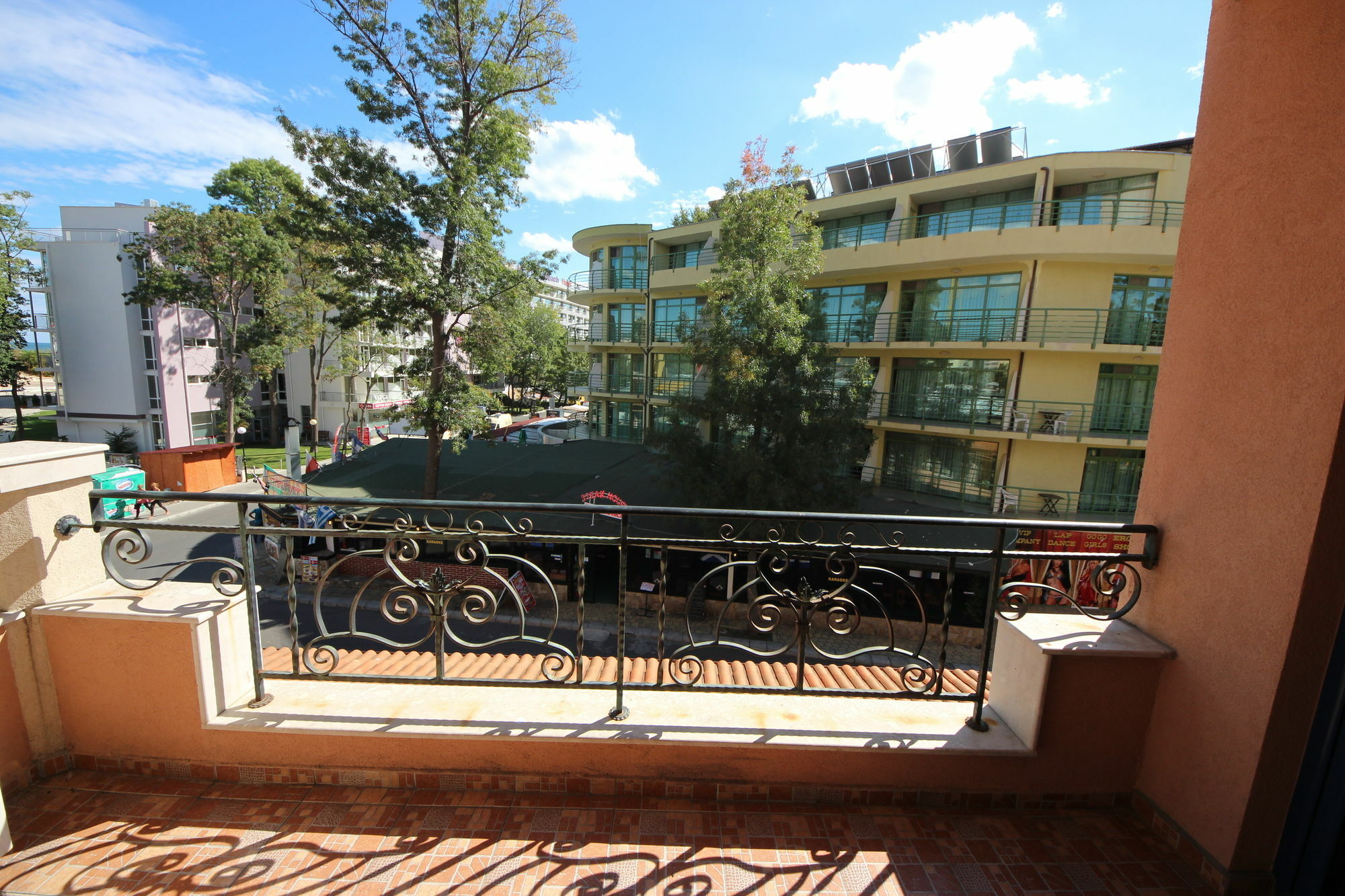 Menada Villa Bonita Apartments Sunny Beach Buitenkant foto